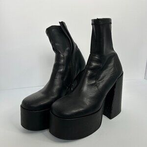 Steve Madden Platform Booties